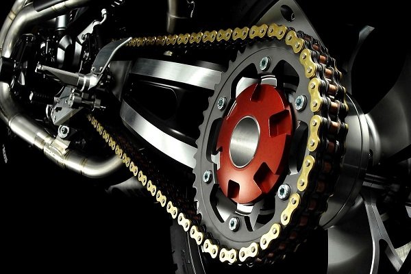 Khách hàng hài lòng khi sửa chữa xe máy tại Minh Phát Moto