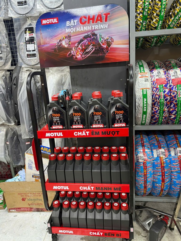 Quy trình thay nhớt chuẩn chuyên gia tại 545 Tôn Đức Thắng